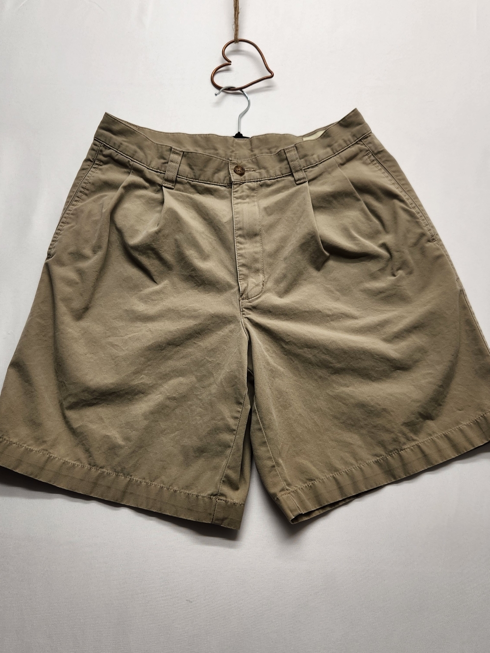 ⭐️Vintage Eddie Bauer Khaki Pleated Chino Shorts Mens 32 Gorpcore 90s Cotton Tan